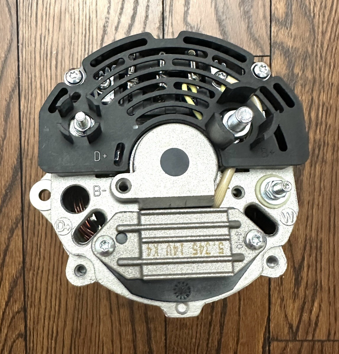 ALTERNATORI & MOTORINI AVVIAMENTO - 3325 ALTERNATORE LOMBARDINI 12V 16A 11571580