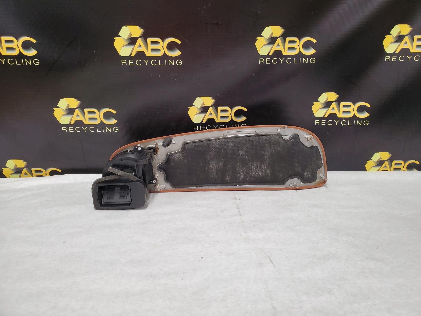 2007 Bentley Flying Spur Right Dash Trim Panel w/ AC Vent (3W0 819 202) OEM