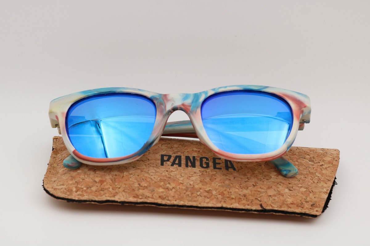 Pangea Movement City Recycled Plastic Ocean Blue / Blue Mirror Sunglasses PANGEA (@pangea_movement) • Instagram photos and videos main image 3