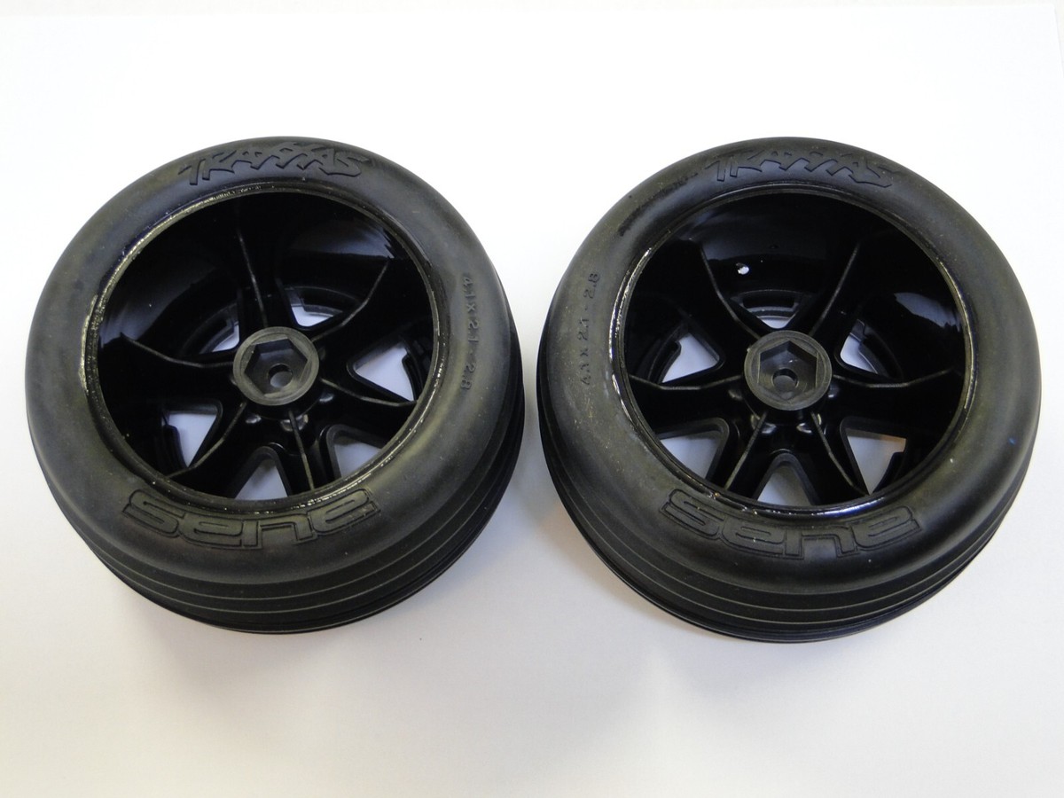 Set Ruote Anteriori Traxxas Rustler VXL – TRA3771, Nere, 1/10 Scala