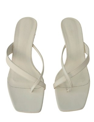 NEOUS sz 39 Sirius Flip Flop Leather Sandals with Heels in Ivory 8.5