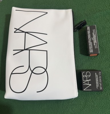 NARS Geschenkset Mini Powermatte Lippenstift gratis Bird & Laguna Bronzer + Tasche