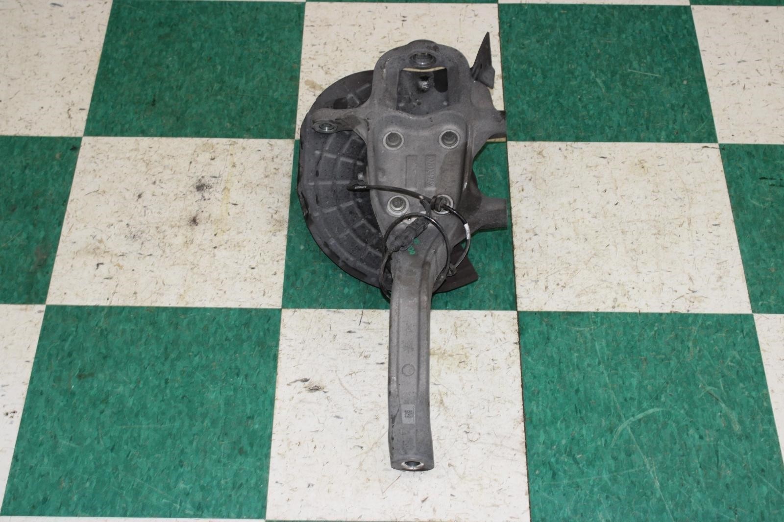 Maserati Ghibli 2014-2017 Front Right Hub bearing assembly