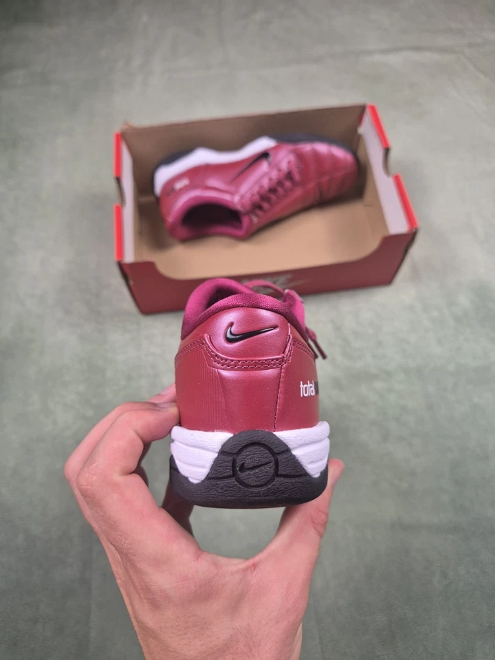 Nike baskets rouges Total 90 taille 36,5 - Photo 3/4