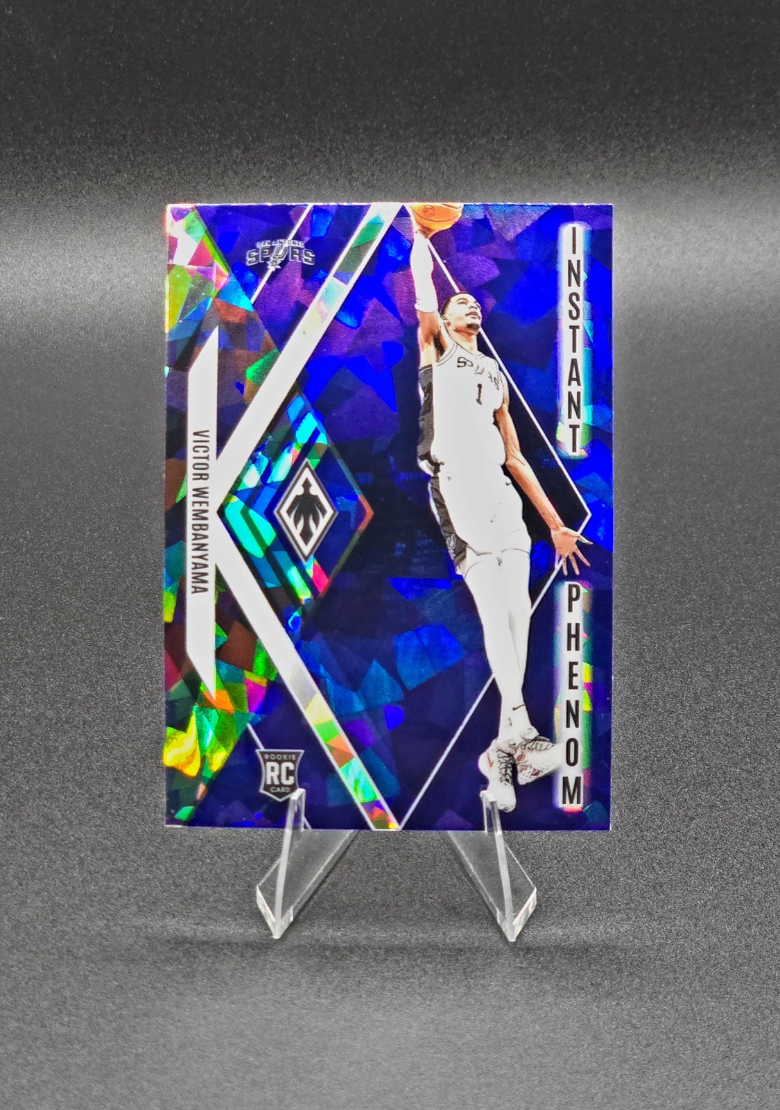 2023-24 Phoenix Victor Wembanyama Instant Phenom Blue Ice (RC).