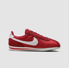 Nike Cortez Red White Heart Print Lace-Up Low Top Sneakers Suede Textile