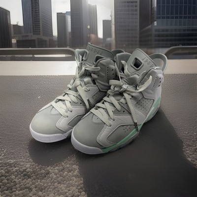JORDAN Air Jordan 6 Retro Mint Foam W Size 6.5 SUPER CLEAN W/ BOX