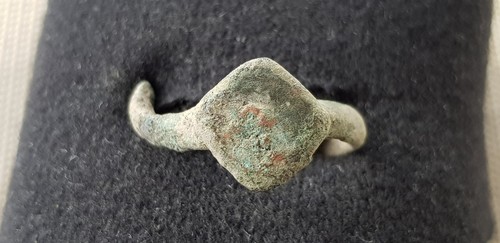 Superb Bronze Viking ring uncleaned condition. please read Provenance BL. L48z