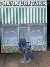 vintage barbers/dentist chair Free Delivery In Kent