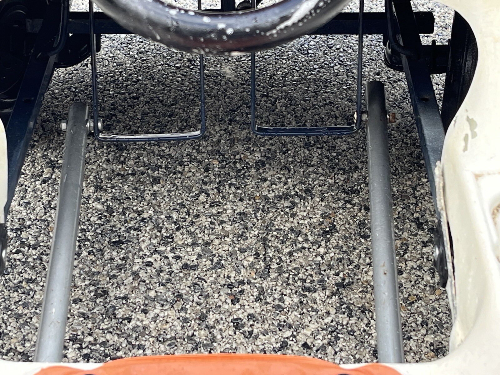 Picture 4 of 9