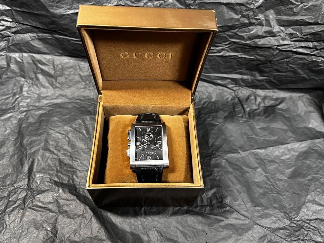 Montre Homme GUCCI 8600M G Metro Chronographe Boîtier Carré Date SS avec Boîte