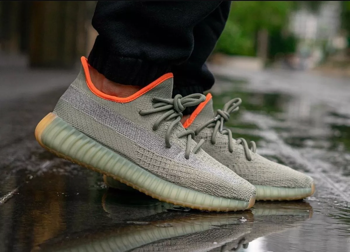 Adidas Men's Yeezy Boost 350 V2 Shoes