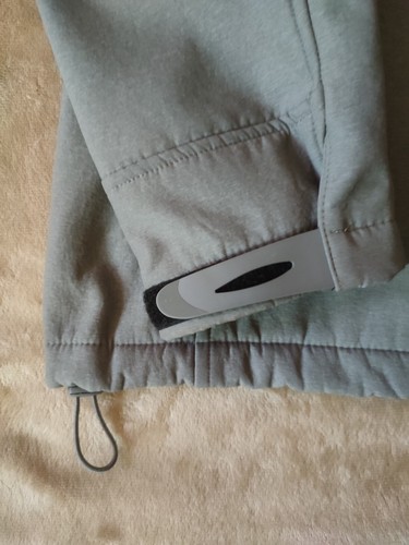 Herren Jacke Gr. M mit Kapuze grau steingrau Übergangsjacke neuwertig - Bild 4 von 4
