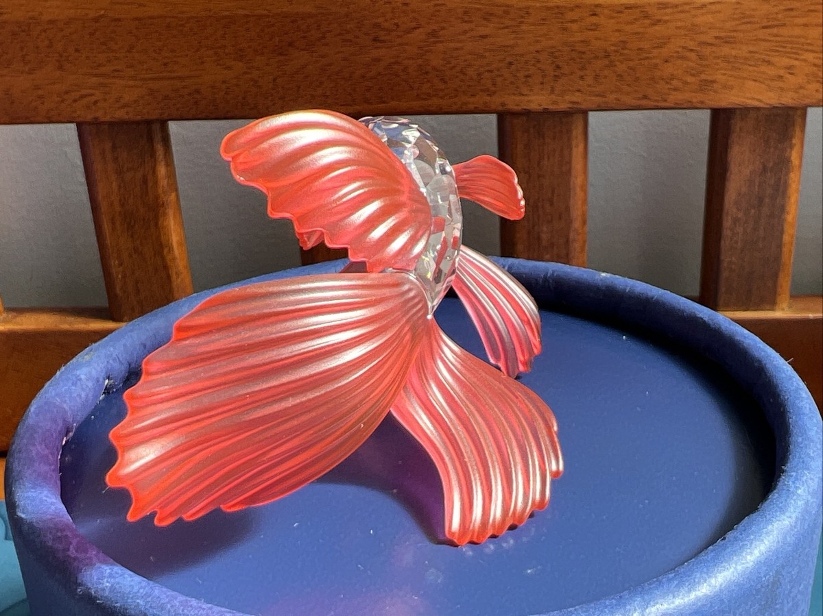 Swarovski figurine Red Siamese Fighting Fish 660941 Mint with box