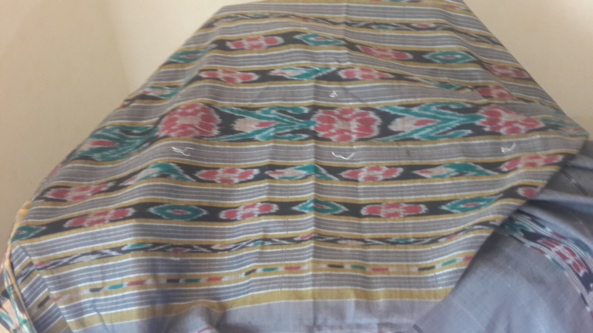 Grand Coupon De Soie Naturelle - Ancien Sari Indien - Occasion En Bon état