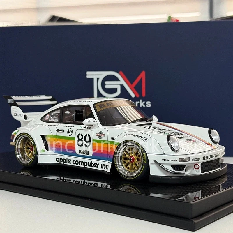 TGM 1:18 Porsche RWB 964 #89 Apple Livery Resin Model - Image 2 of 4