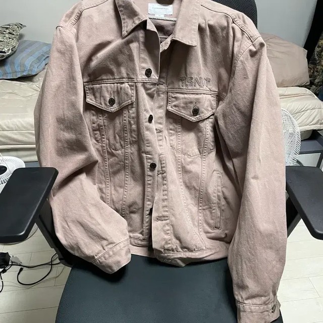 ThisisNeverThat Oversized Truckerm Jacket XL