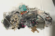 50 Piece Bulk Mystery Lot 1 Fashion Costume Jewelry Necklaces/Earrings/Braclets