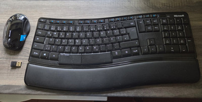 1  Microsoft Sculpt Tastatur & Maus