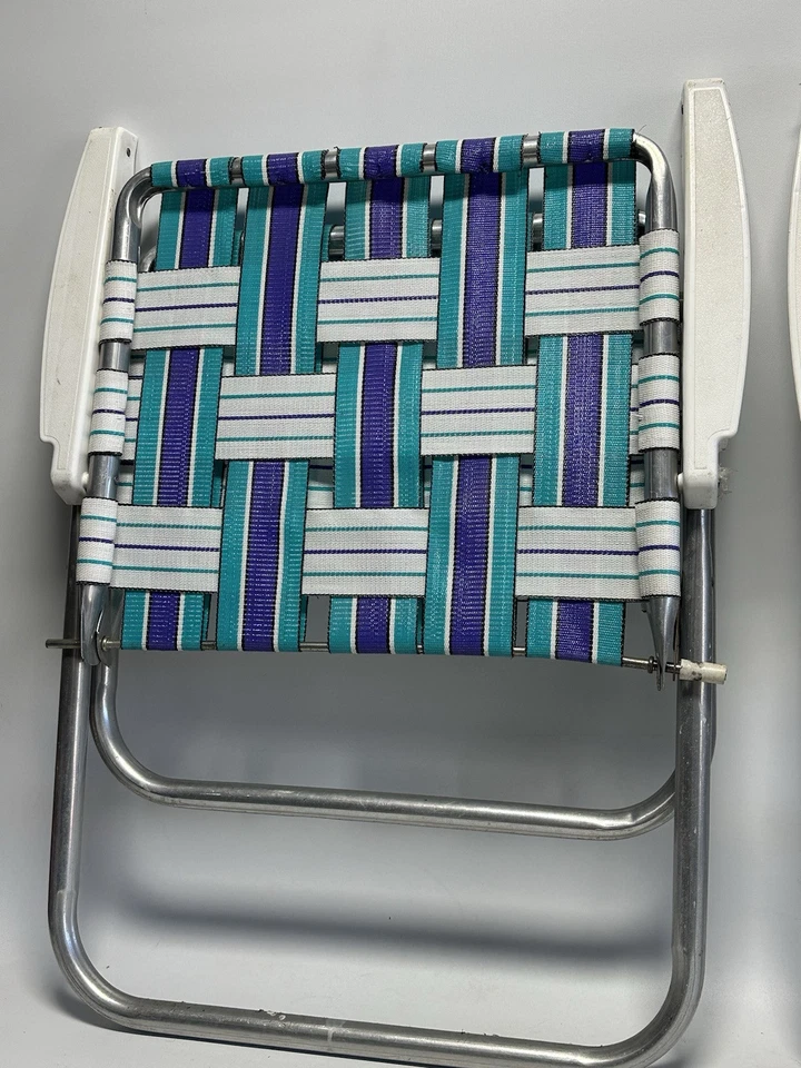 2 sillas plegables vintage de aluminio para playa césped patio color aguamarina blanco púrpura Foto 2 de 4