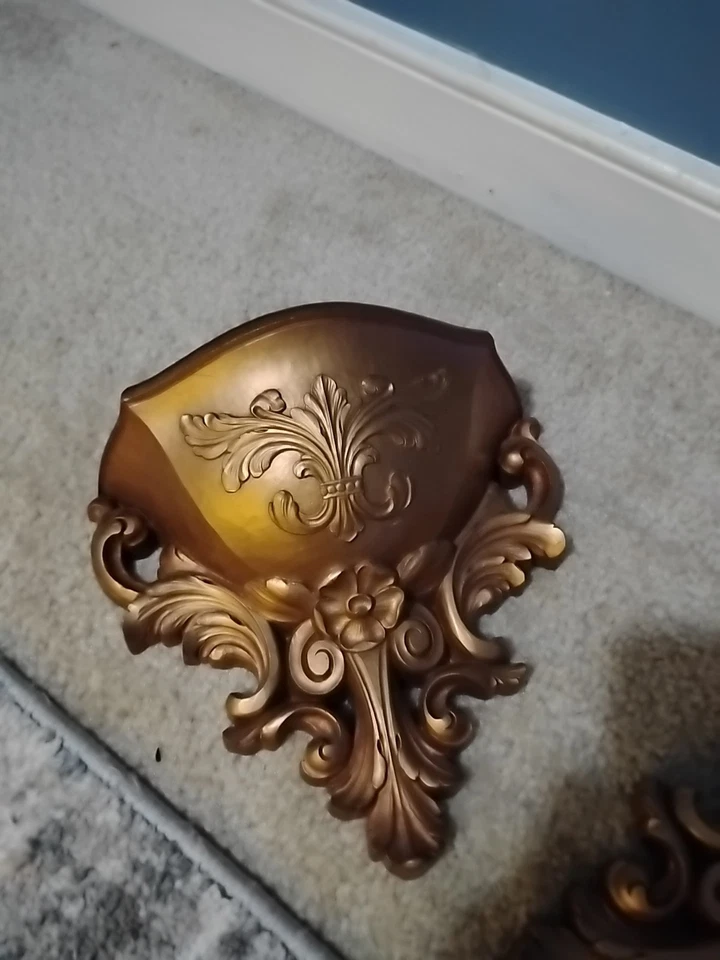 Macetas de pared decorativas de plástico dorado Foto 2 de 4