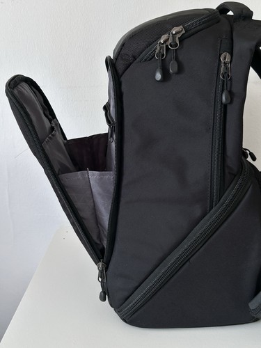 Case Logic DSB-103 Luminosity Large DSLR Camera Backpack – Excellent - Picture 11 of 14