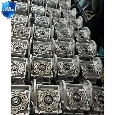  NMRV050 Aluminum Worm Gear Reducer Full Ratio Hardened Gear Flange Type