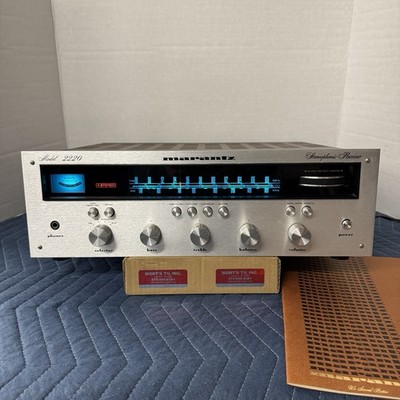 MARANTZ 2220 VINTAGE AM/FM STEREO RECEIVER - SERVICED - CLEANED - TESTED