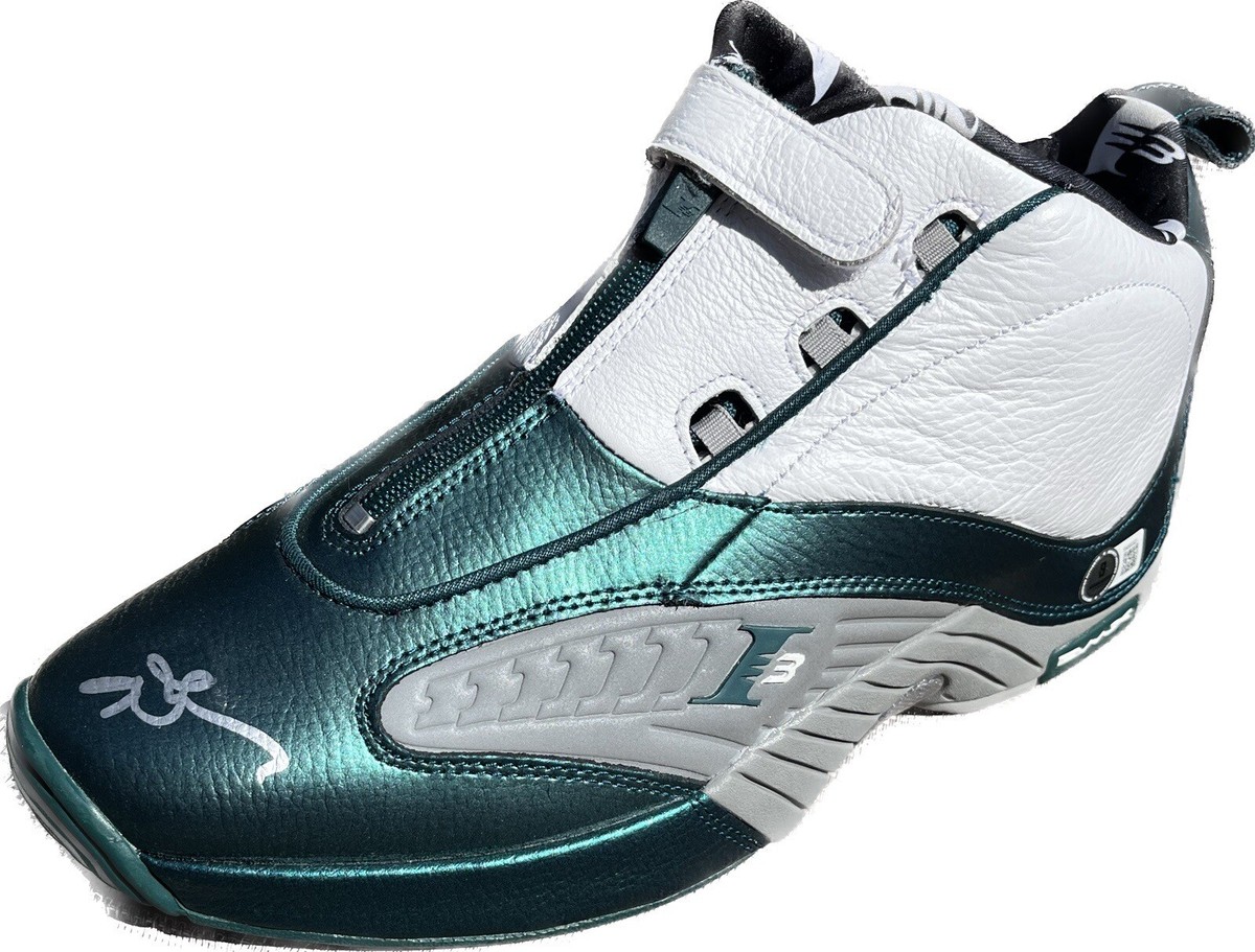 ALLEN IVERSON SIGNED REEBOK ANSWER IV THE TUNNELL BASKETBALL SHOES