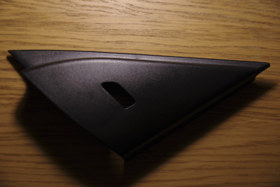 Nissan Juke Drivers Side Front Door Interior Mirror Trim LED  