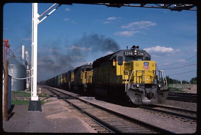 Original Rail Slide - UP Union Pacific 3398+ N Platte NE 6-7-1987