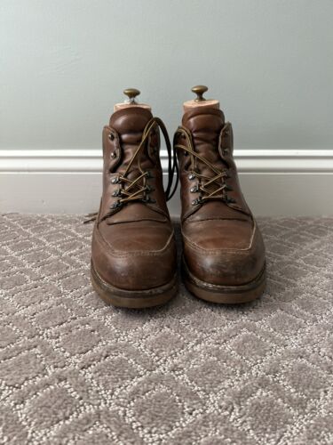 RED WING SHOES MEN CLASSIC ROUND TOE 8196