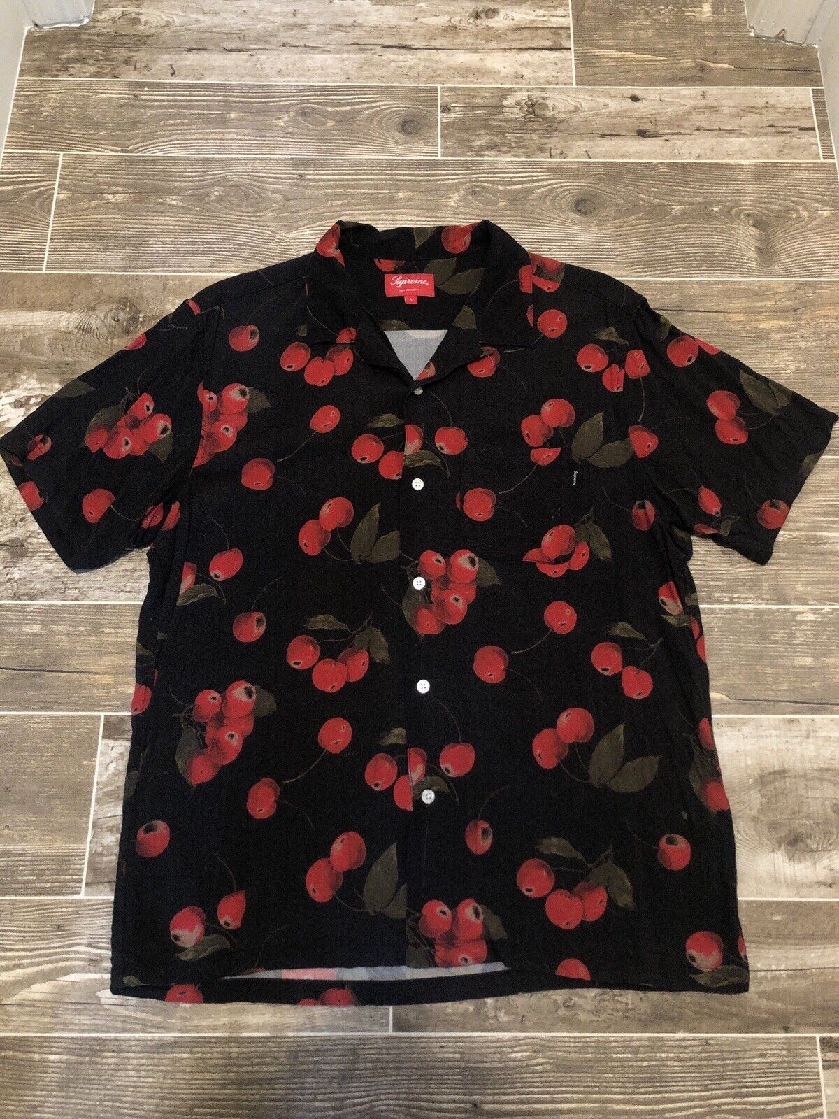 supreme cherry rayon shirt L www.krzysztofbialy.com