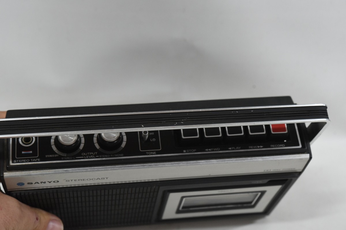 サンヨ、T4100 Sanyo ジャンク Sanyo MT4200, MT4240, MT4270, and T4100 | The Boombox Wiki