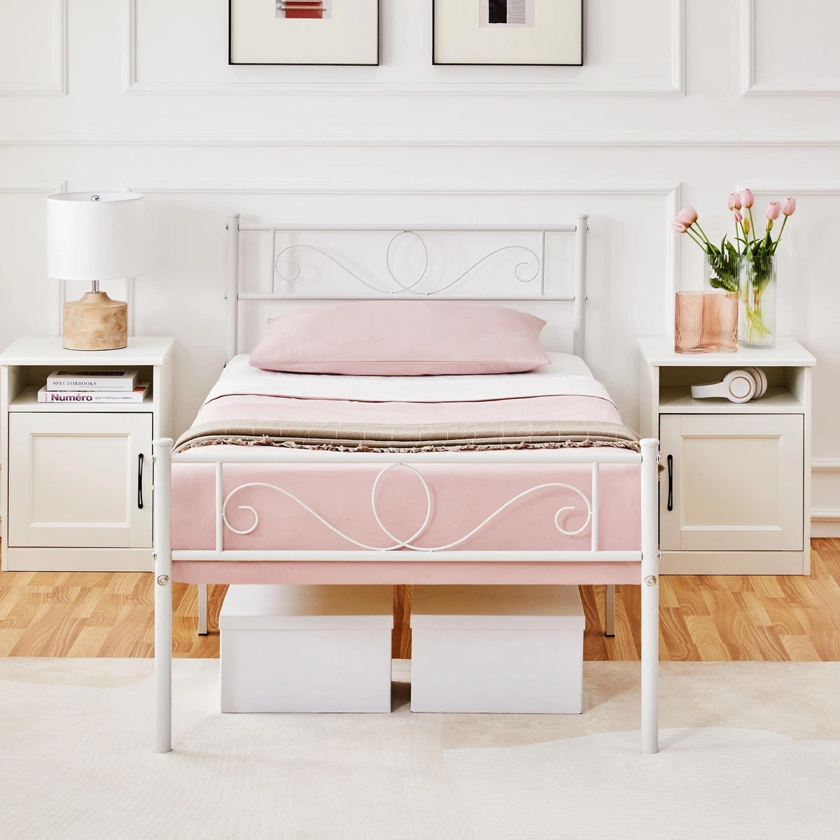 Telaio Letto Full Size In Metallo Bianco 40,6 Cm, Struttura A Piattaforma, Supporto 1587 Kg, Senza Rete, Spazio Contenitore