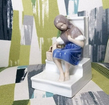 Copenhagen Porcelain The Little Match Girl B&...