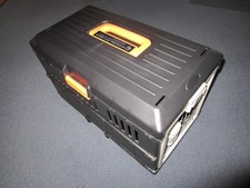 Tiertransportbox Flugbox Hundebox Katzenbox f&uuml;r kleine Hunde und Katzen klappbar