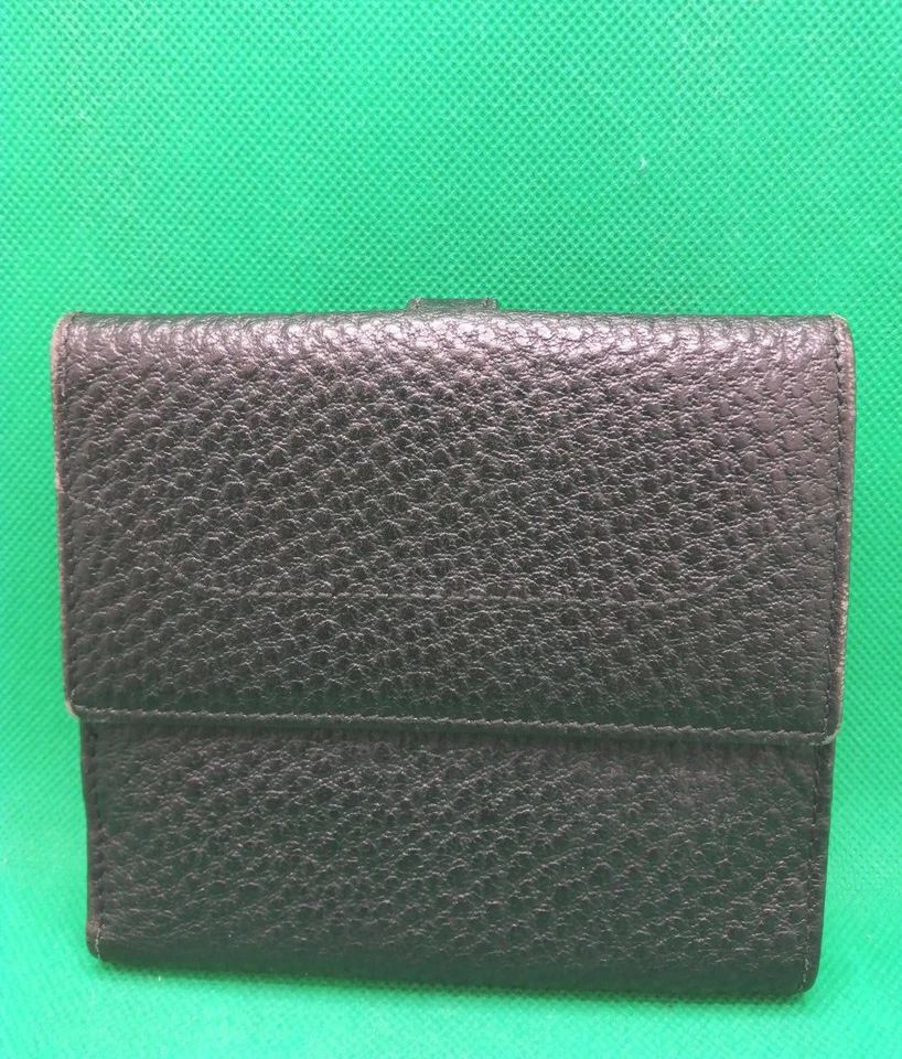 GUCCI Authentic bifold wallet Luxury brand High Quality Pre-owned size 11.5cm - Image 4 of 4