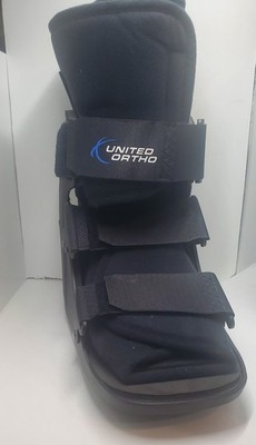 United Ortho Short Cam Walker Fracture Boot, Large, Black
