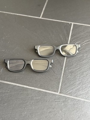 2x Cineplex 3D Brillen Kino Grau Wiederverwendbar RealD Style