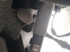Amortisseur Nissan CABSTAR
