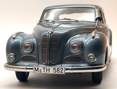 Autoart 70592 BMW 502 Oldtimer 2.6 Luxus in blau extrem selten, OVP, 1:18, D058 - Bild 4 von 11
