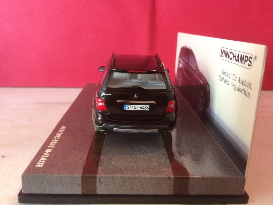 MINICHAMPS SUPERBE MERCEDES BENZ M KLASSE 1/43 NEUF BOITE E10 - Photo 4/4