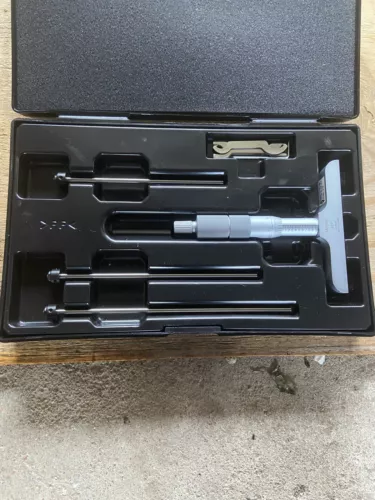 Mitutoyo 129-131 Mechanical Digital Depth Micrometer W/case - Pre Owned