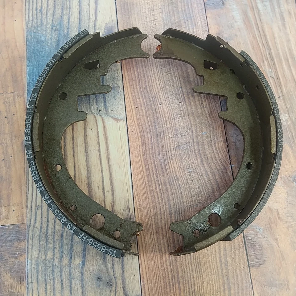 Zapatas de freno traseras Napa Trustop TS445 para Chrysler LeBaron New Yorker Cordoba nuevas de stock Foto 3 de 4