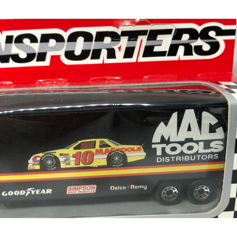 Matchbox Super Star Transporters Ernie Irvan #10 Mac Tools Limited Edition Die-C - Image 4 of 4