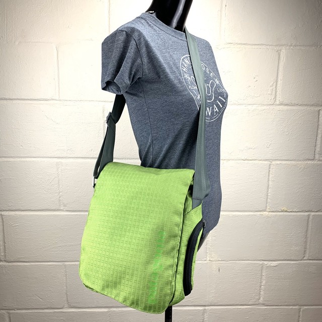 PATAGONIA ONE Crossbody Messenger Bag eBay
