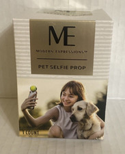 Selfie Prop For Dog And Pet Pictures Detachable Mini Tennis Ball Toy. New In Box
