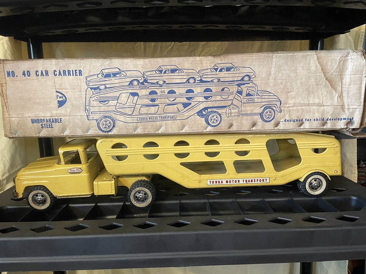 Tonka Auto Carrier ミニカー2台付き 　昭和レア Vintage 1970's Tonka Car Carrier Hauler w/ 2 Cars Pressed