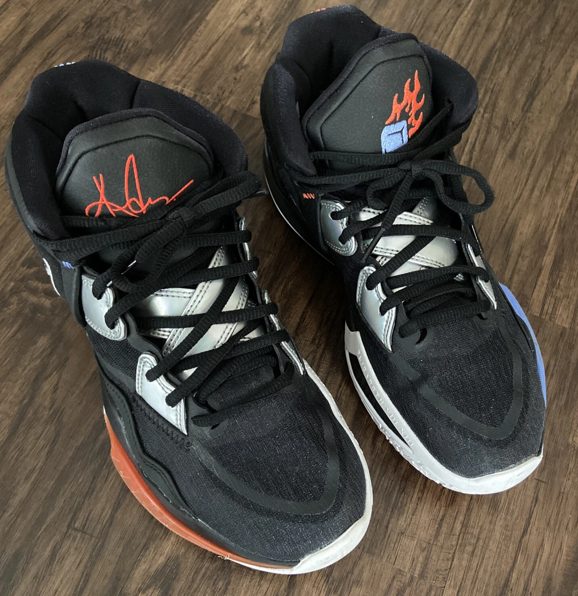 Kyrie 5 vs lebron 16 sales